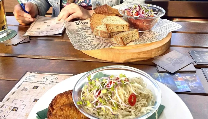 Pilsner Urquell Original Restaurant -  Instagram - Vavrečkova 7074 Budova 13, Areál Svit