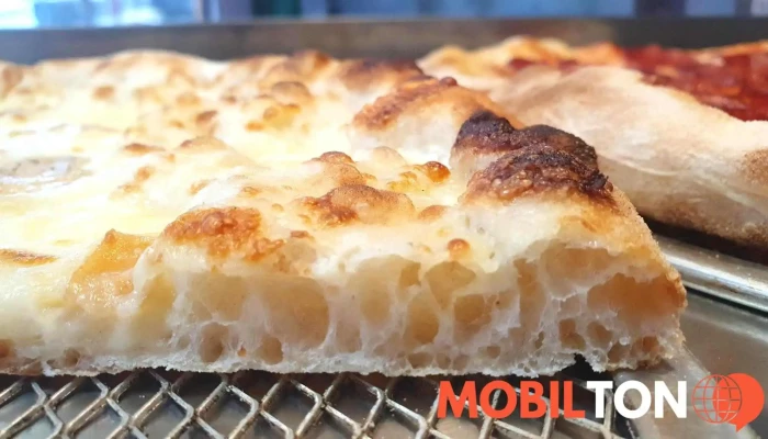 Pinsa Romana -  Focaccia - Velvarská 676