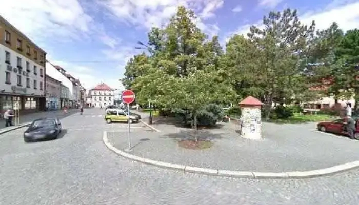 Pivnice -    Hospudka   Niklova Street View A 360deg - Nám. T. G. Masaryka 232