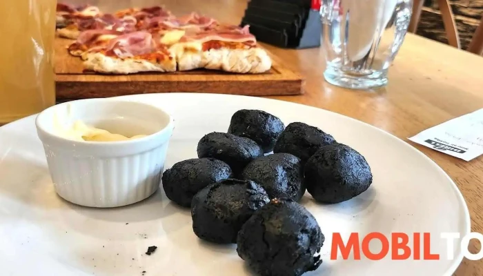 Pivnice Na Hradku Jidlo A Piti - Rakovník Ii