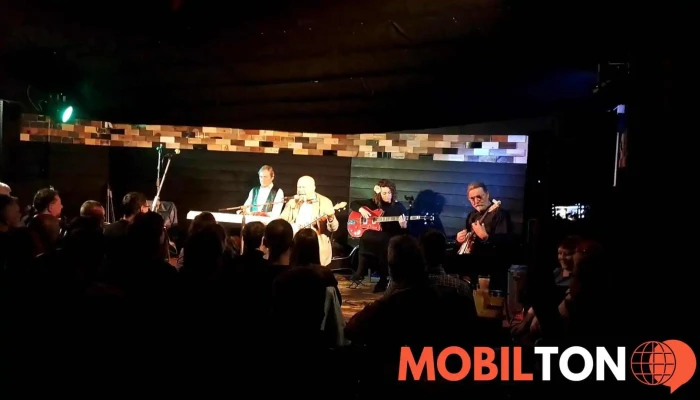 Pivnice Saloon -  Videa - Tyršovo Nábř. 486