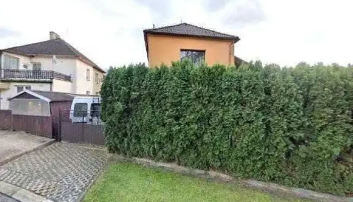 Pivnice U Krokodyla Street View A 360deg - Topolová 1030