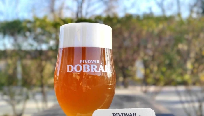 Pivnice U Simecku Pivni Zahradka - Vestec-jesenice U Prahy