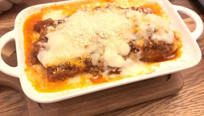 Pivo Basilico Caffe Restaurant Lasagne - Malá Strana