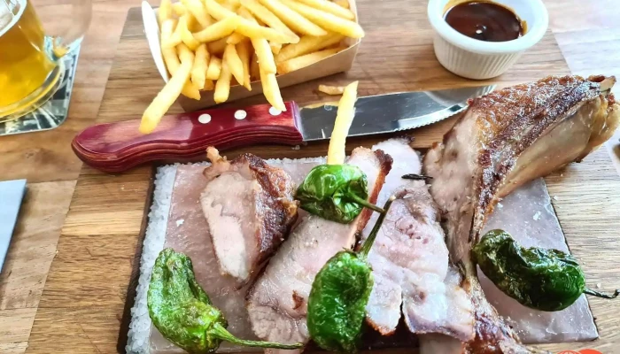 Pivo Karlin Steak - Karlín