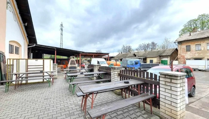 Pivovar Berounsky Medved Street View A 360deg - U Cukrovaru 135