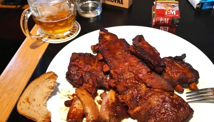 Pivovar Maly Janek Z Jinec Spareribs - Eškova 33