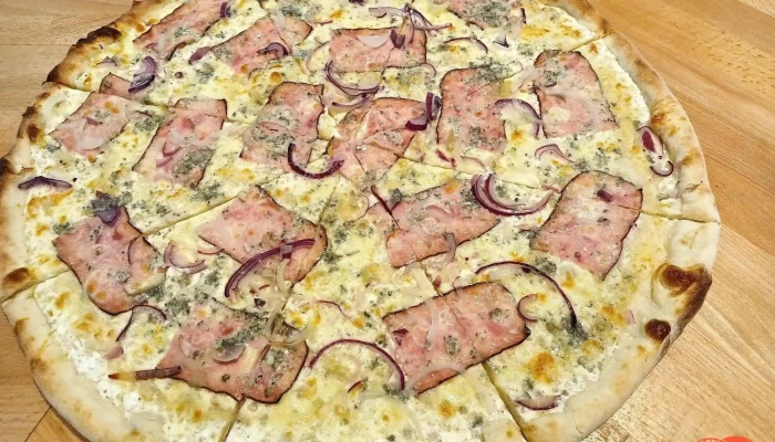 Pizza Alla Mama Kolin Pizza - Kolín Ii