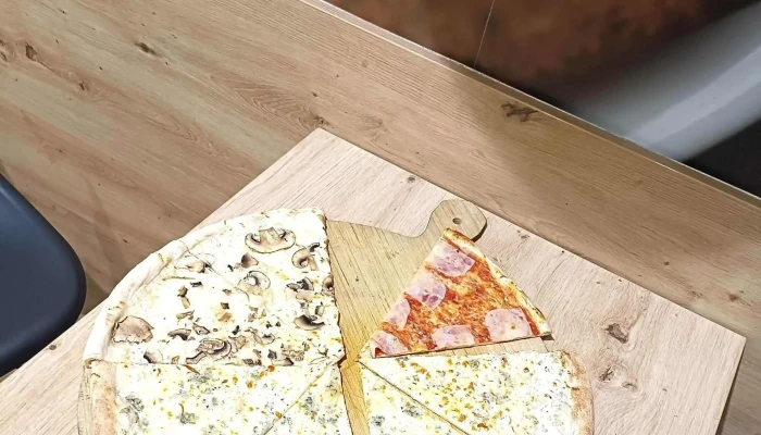 Pizza Alla Mama Kolin Pizzerie - Kolín Ii