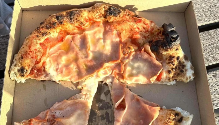 Pizza Benesov   Gatto Nero Hledam - Hráského 771