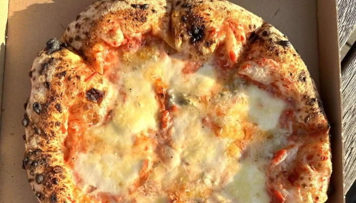 Pizza Benesov   Gatto Nero Oteviraci Doba - Hráského 771