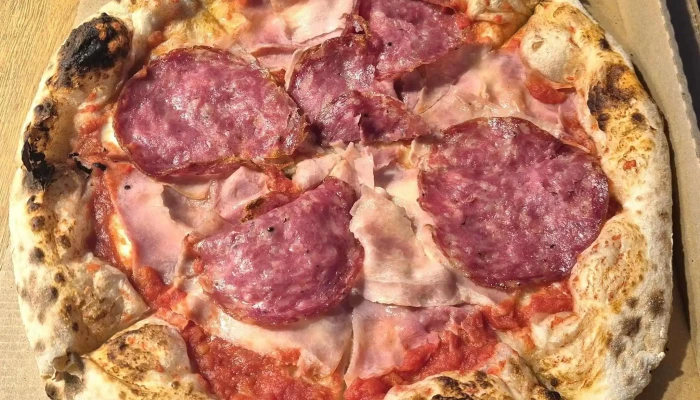 Pizza Benesov   Gatto Nero Pizza Do Ruky - Hráského 771