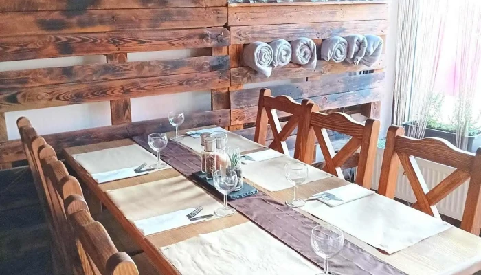Pizza Borgo -  Vzhled A Atmosfera - Zbraslavice