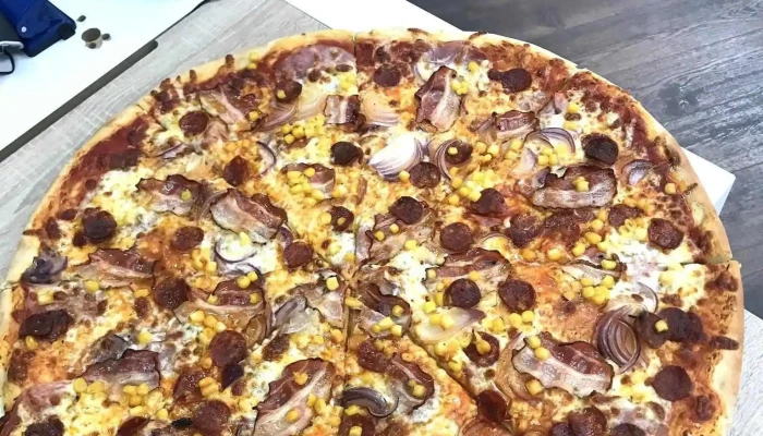 Pizza Burger Pizza - Bílkova 270