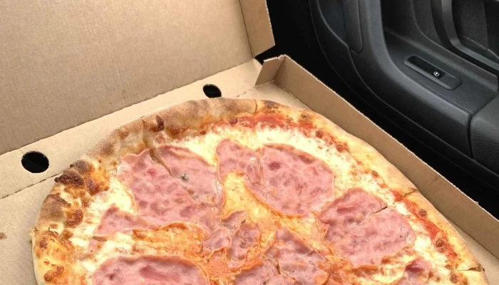 Pizza Bustehrad čislo - Kladenská