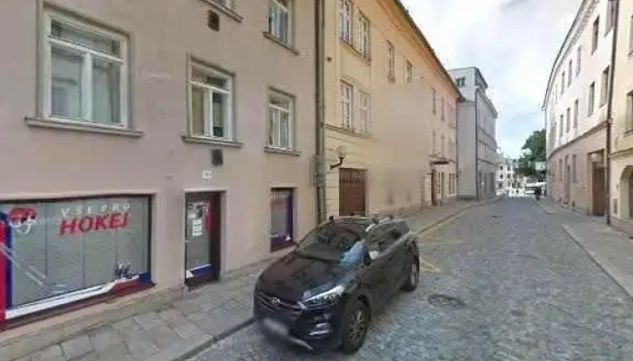 Pizza Family -  Street View A 360deg - Farní 73/5