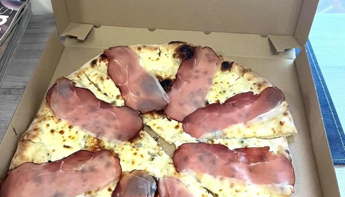 Pizza Fantasy Pizzerie -  Jidlo A Piti - Havlíčkova 18