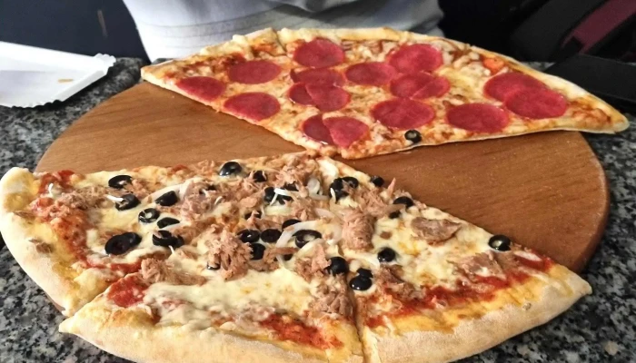 Pizza Mia -  Instagram - Pražská 30