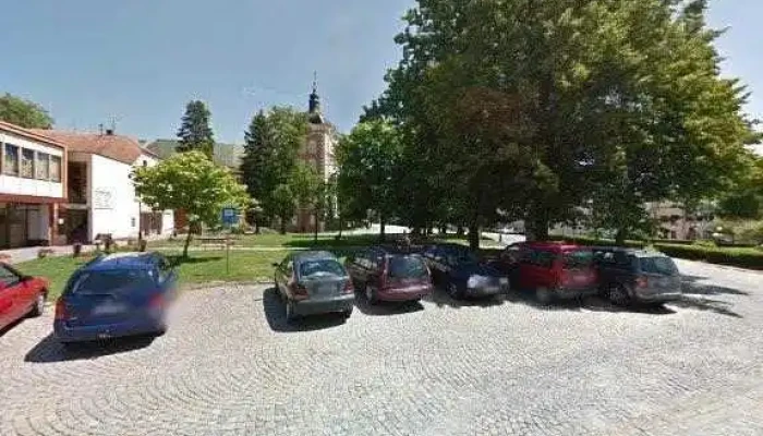 Pizza Nonno Kamenice Nad Lipou -  Street View A 360deg - Nám. Čsl. Armády 59