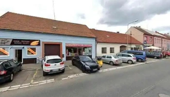 Pizza Raffaelo Sadska Street View A 360deg - Paroubkova 69