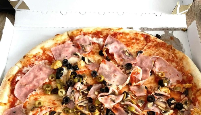 Pizza Svermov Telefon - Kauckého 273 09