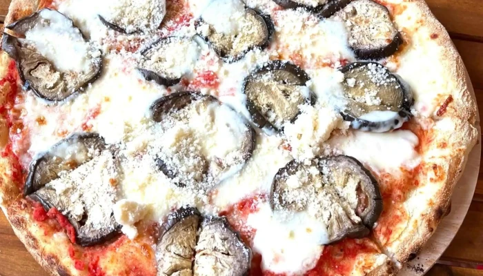 Pizza Tonda Romana Continent Oteviraci Doba - Hrdinů 4
