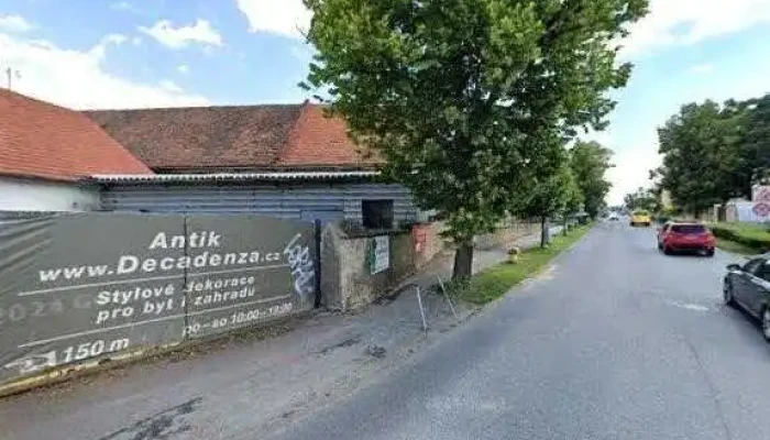 Pizza Tonda Romana Continent Street View A 360deg - Hrdinů 4