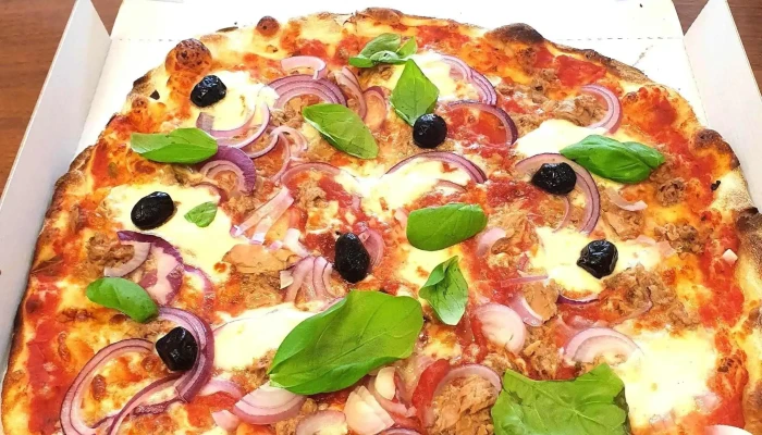 Pizza Tonda Romana Continent Vse - Hrdinů 4