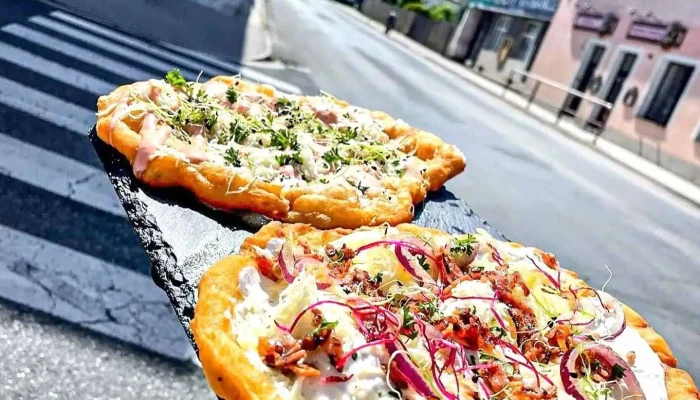 Pizza Venetto Mestec Kralove Pizza - Městec Králové