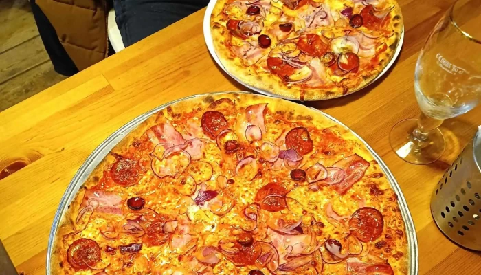 Pizza2you Hledam - 275 Loučeň Česká Republika