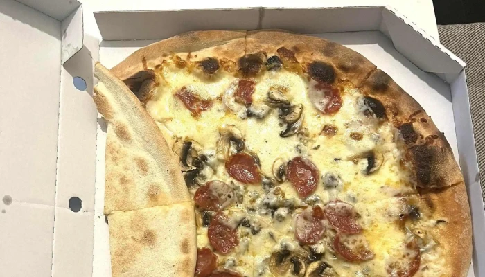 Pizzarna -    Lysa Nad Labem Instagram - Poděbradova 114/1