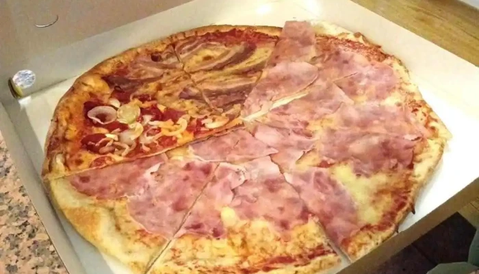 Pizzaxxl -  Pizza - Mírové Nám. 168/37