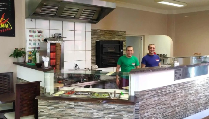 Pizzeria Casa Mia -  Telefon - Masná 188/5