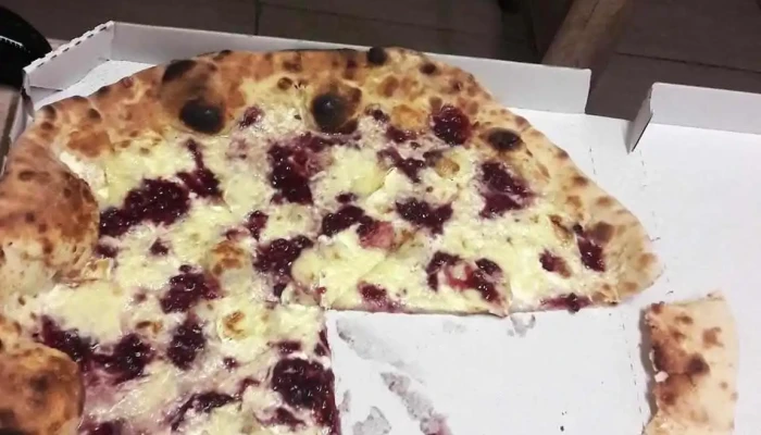 Pizzeria Fantasia -  Jidlo A Piti - Palackého Tř. 83/41
