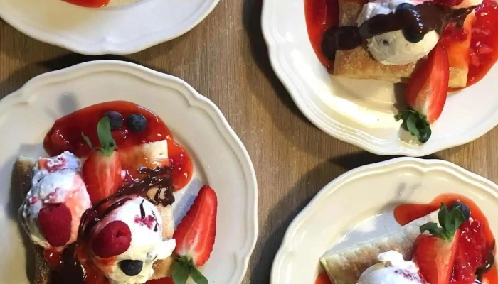 Pizzeria La Mona -  Jidlo A Piti - Pláteníkova 355
