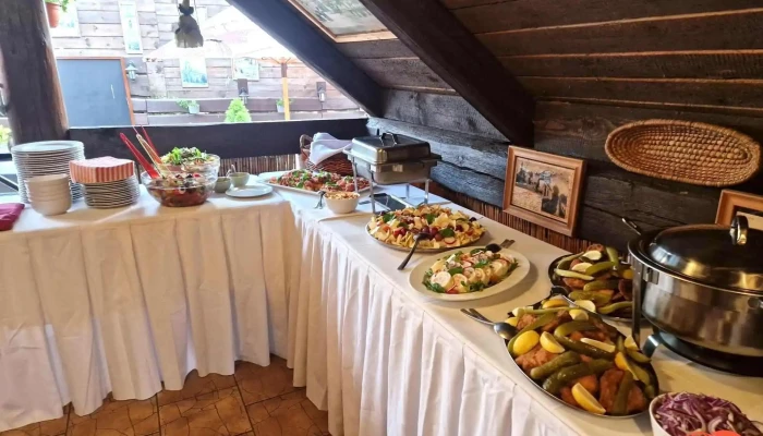 Pizzeria Malechov -  Vzhled A Atmosfera - Prokopa Velikého 112