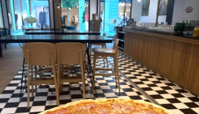 Pizzeria Nel Forno -  Restaurace - Ke Kopanině 421