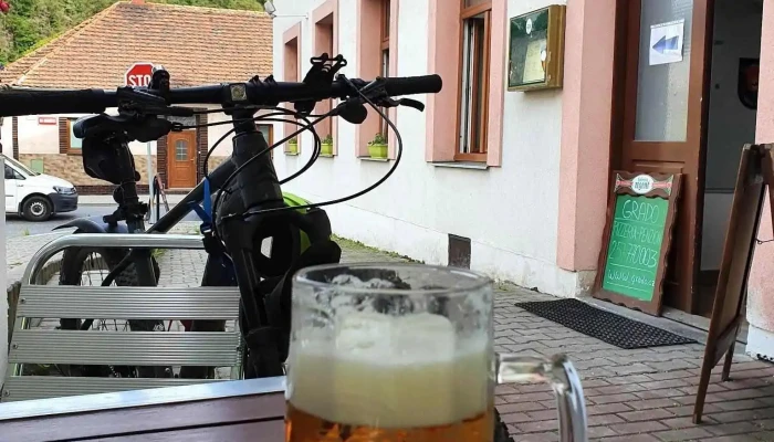 Pizzeria Penzion Grado -  Jidlo A Piti - Vltavská 66