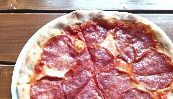 Pizzeria Piranha -  Italska Restaurace - Pražská 3675
