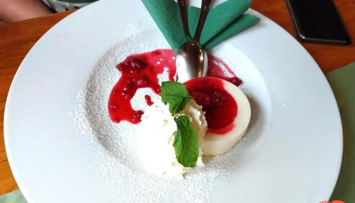 Pizzerie Al Capone -  Panna Cotta - Pražská 96
