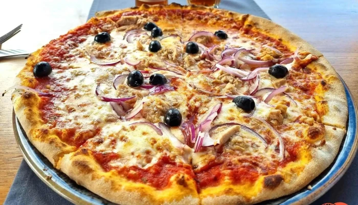 Pizzerie Al Capone -  Pizza - Pražská 96