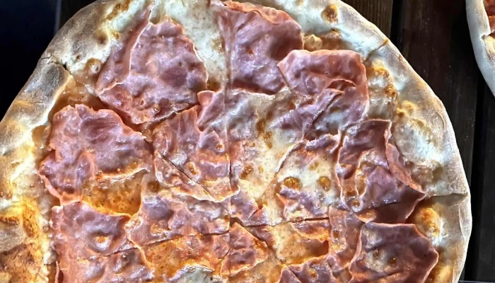 Pizzerie Mates -  Blizko Mě - Sadová 638