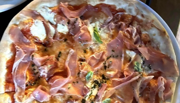 Pizzerie Mates -  Jak Se Dostat - Sadová 638