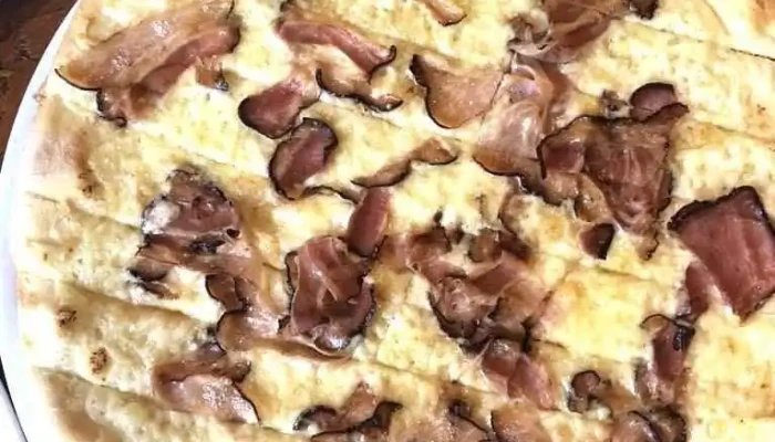 Pizzerie Steak Grunt -  Jidlo A Piti - Nám. Mezi Šenky