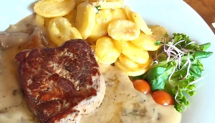 Pizzerie Steak Grunt -  Recenze - Nám. Mezi Šenky