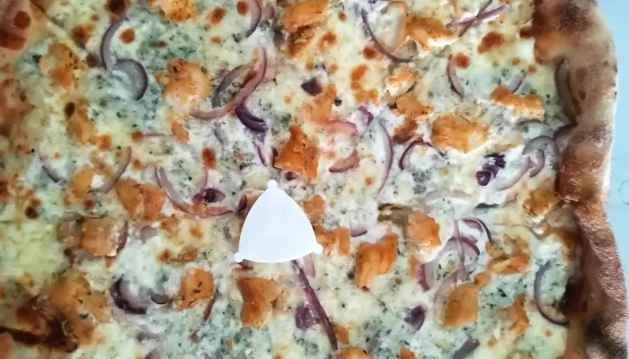 Pizzerie U Anity -  Pizza - Dr.ed. Beneše 1364, 17. Listopadu 1066