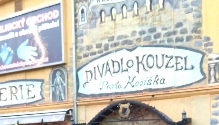 Pizzerie U Kouzelnikalibeznice Videa - Mírové Nám. 44