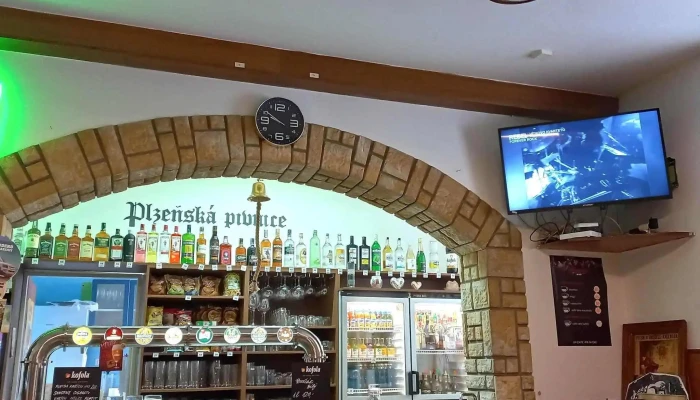 Plzenska Pivnice Karolinka U Sokolovny 81 - U Sokolovny 81