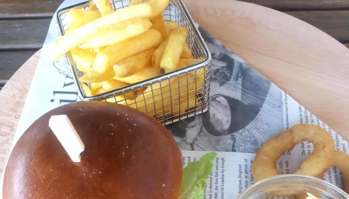Plzenska Restaurace Cylindr Instagram - Masarykova 1474