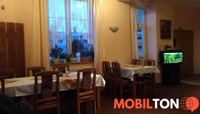 Pod Brizami Pokoje - Mělnická 153